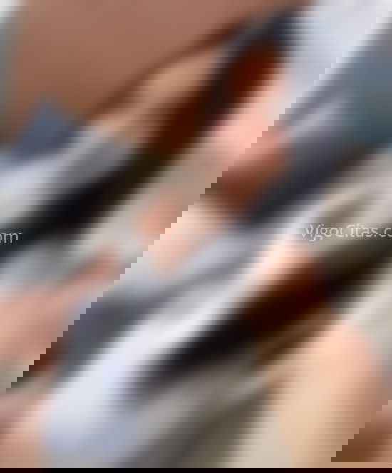 Linda joven dominicana. 611248740. Citas en VIGO, VIGO. www.vigocitas.com.