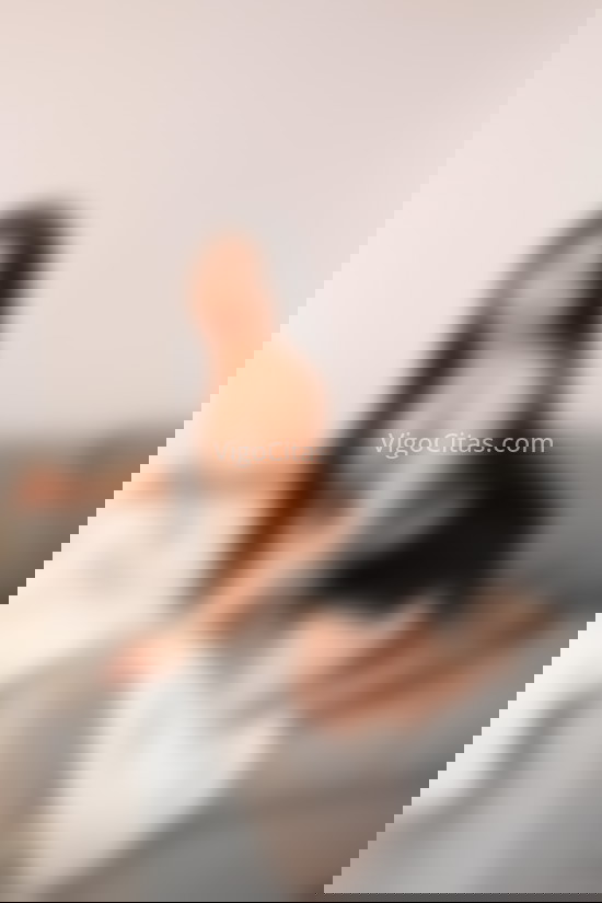 Paola. chica brasileña soñadora. 607383834. Citas en VIGO, VIGO. www.vigocitas.com.