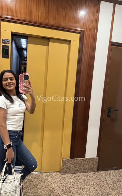 Nathalia, venezolana 23 años. 655734563. Citas en VIGO, VIGO. www.vigocitas.com.