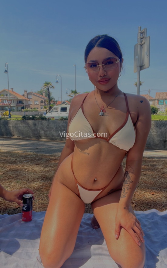 Dulce, colombiana 20 años. 613936172. Citas en VIGO, VIGO. www.vigocitas.com.