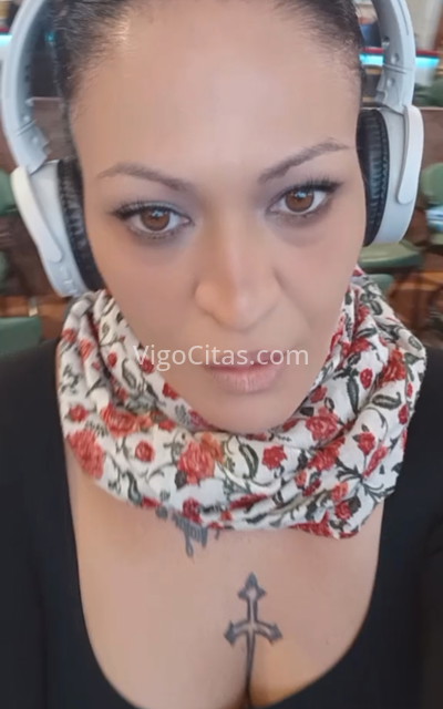 Lorena, madurita española. 611296214. Citas en VIGO, VIGO. www.vigocitas.com.