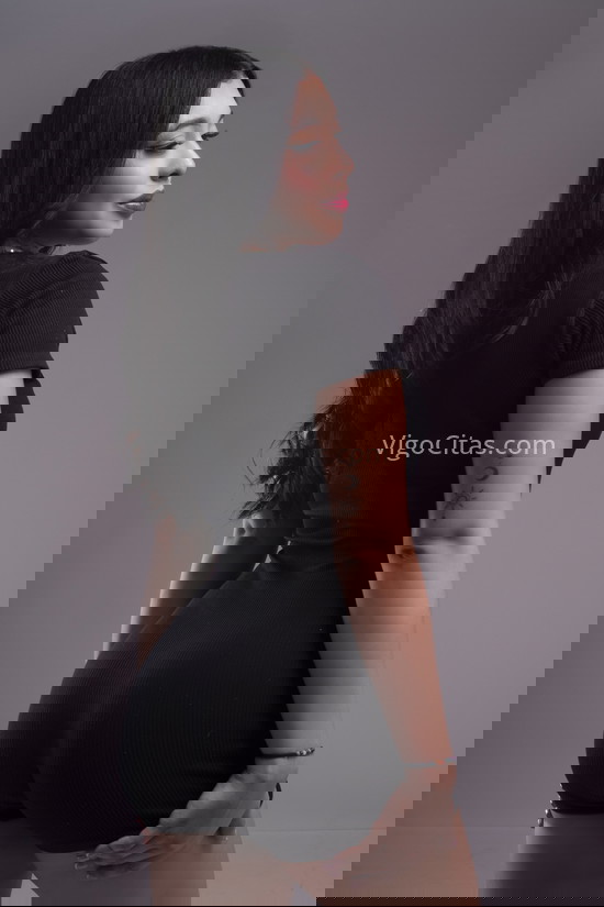 Celeste, joven chica de Colombia. 672254963. Citas en VIGO, VIGO. www.vigocitas.com.