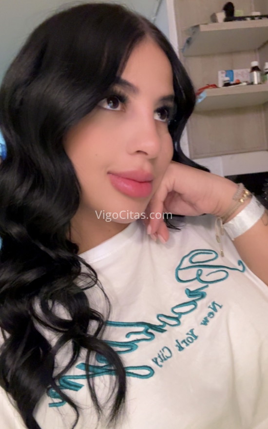 Lucía, hermosa colombiana. 632123340. Citas en VIGO, VIGO. www.vigocitas.com.