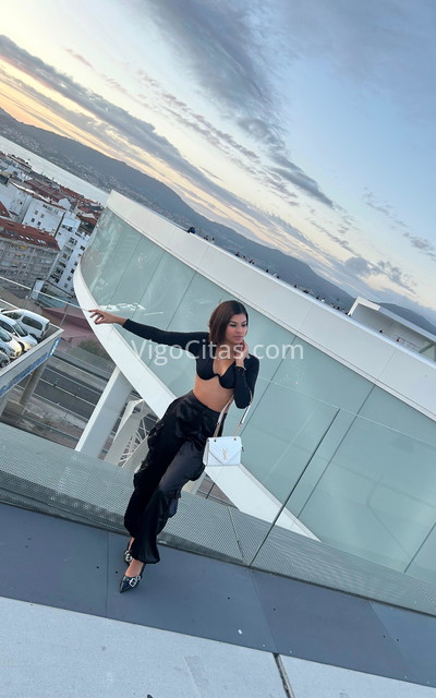 Kelly, fiestera colombiana. 632957150. Citas en VIGO, VIGO. www.vigocitas.com.